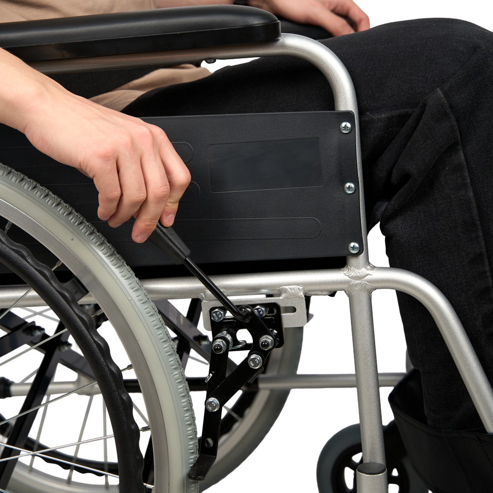 Кресло-коляска  для инвалидов Армед KR 001 