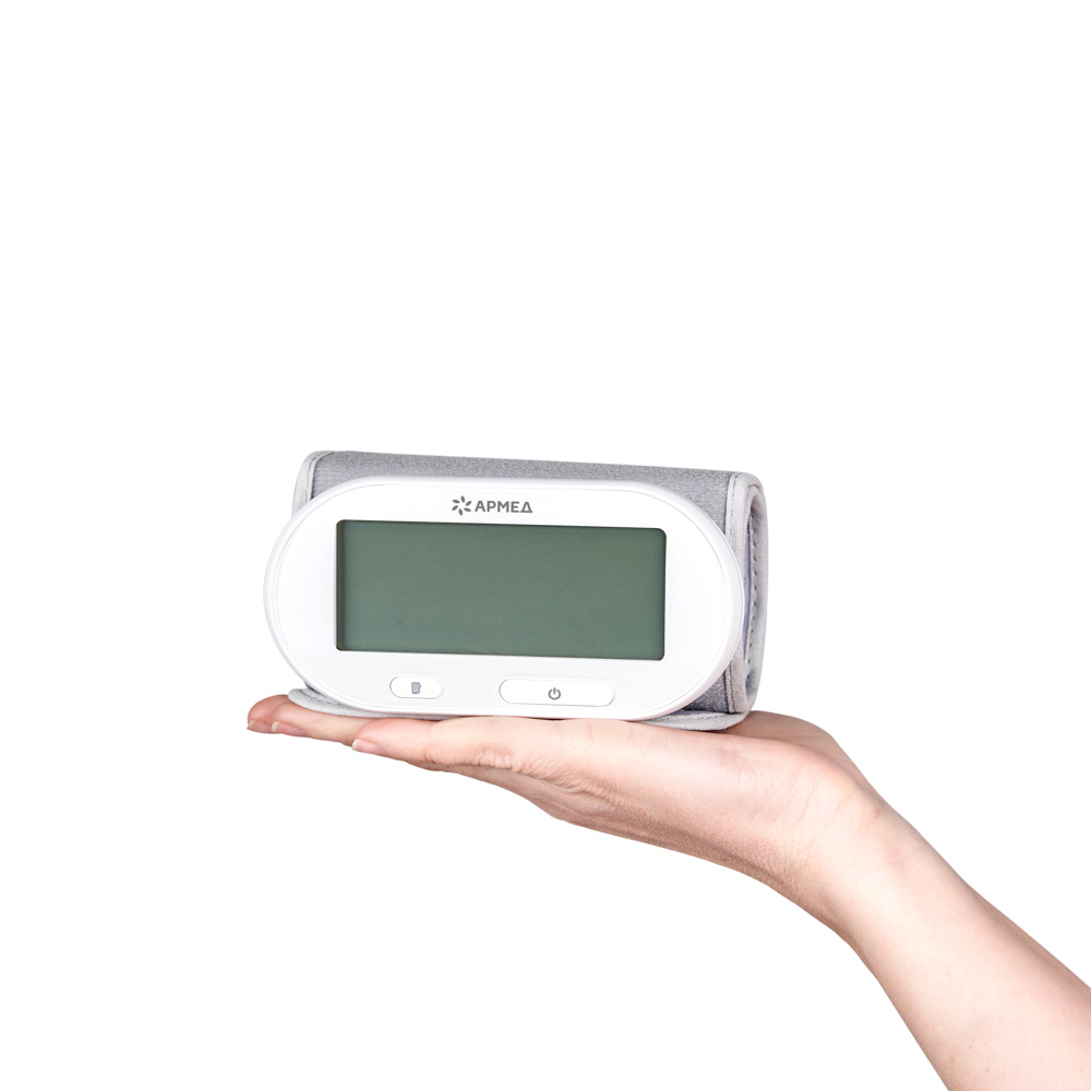 Тонометр Армед YE630AR <span>Память на 74 измерения</span>